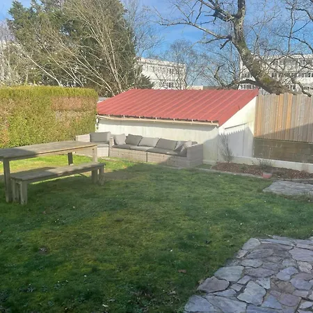 Holiday home Charmante Maison La Roche-sur-Yon